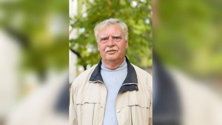 Мэр Воронежа поздравил с Днём рождения Почётного гражданина Ивана Чухнова