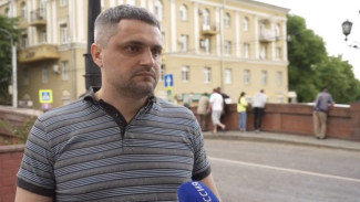 Чиновник прокомментировал обрушение подпорной стены Каменного моста в Воронеже