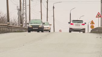 Россошь разделили. Воронежский «горбатый» мост перекрыли с четвёртой попытки