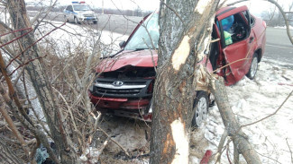 Под Воронежем автомобилистка вылетела в кювет и погибла