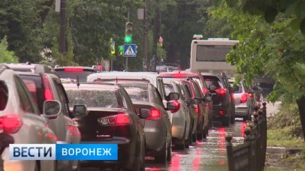 Воронеж сковали многокилометровые пробки