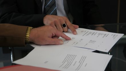 В Воронеже инвалид «подарил» цыгану единственное жильё