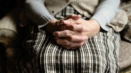 Волонтёры отыскали родных потерявшейся в Воронеже 78-летней старушки