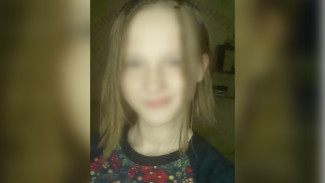 В Воронеже 12-летняя девочка ушла в школу и пропала