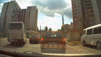 В Воронеже выехавший на встречку водитель автобуса заплатит 5 тысяч штрафа