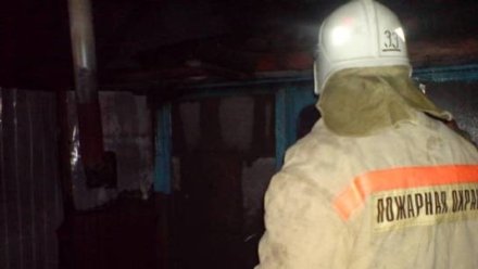 Труп 43-летнего мужчины обнаружили при пожаре в Эртильском районе