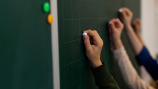 Родители: в Россоши старшеклассников планировали заставить мыть школу после уроков