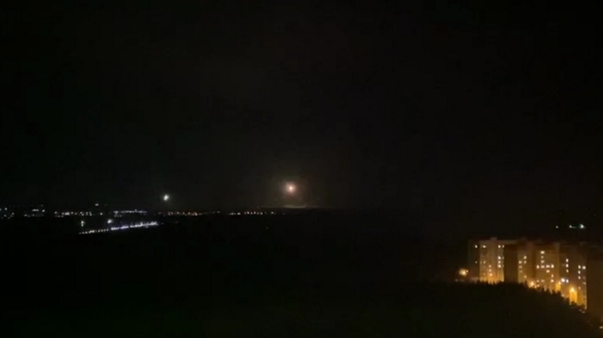 грохот в воронеже сейчас. пожар в городе лиски воронежской области. система очистки сит грохота. 2022. грохот гит 5м.