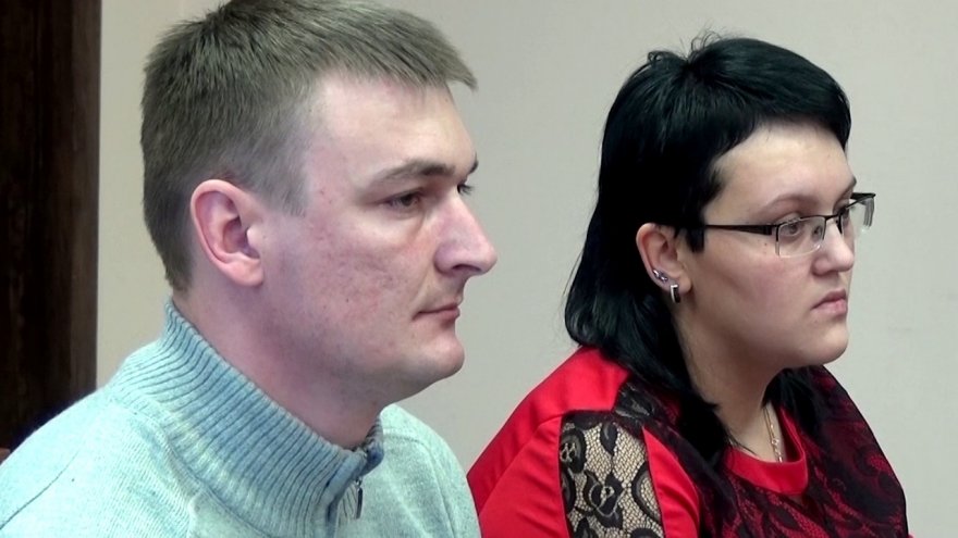 В Воронежской области отправили в колонию родителей, сажавших 7-летнего сына на цепь