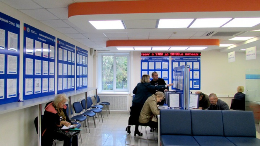 В Воронеже будут судить инспектора, клиенты которой экономили на налогах
