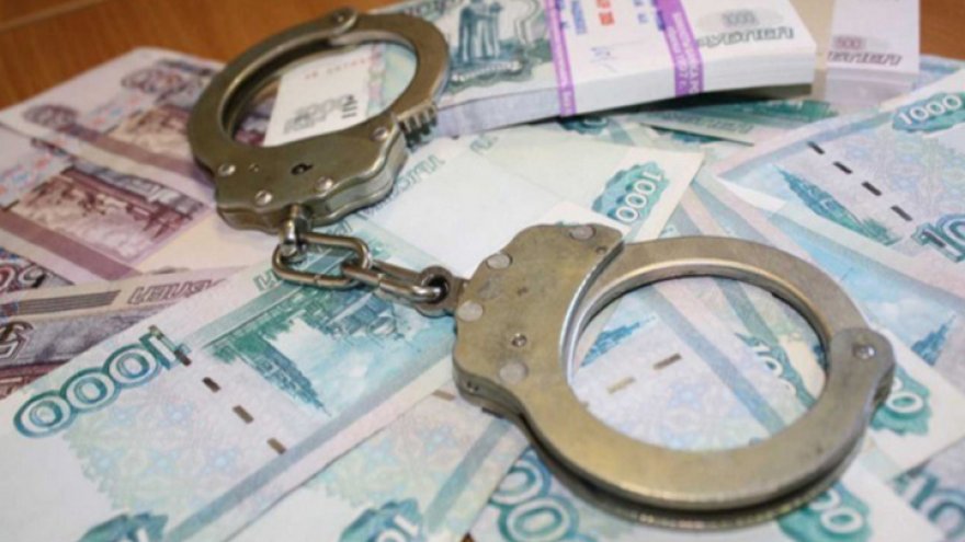 В Воронеже полицейскому, сбежавшему с 1 млн рублей, утвердили срок за коррупцию