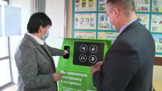 За полтора месяца воронежцы оставили в спецконтейнерах более 50 кг батареек