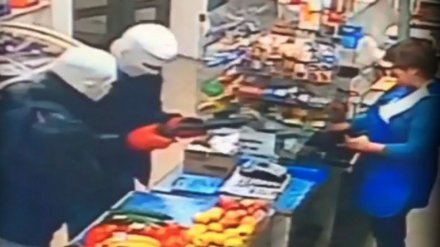 Налётчиков из Воронежской области будут судить за вооружённое ограбление магазина