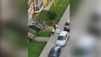 В Воронеже девушка отказалась писать заявление на избившего её мужчину
