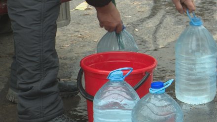 Для жителей Северного микрорайона Воронежа организовали подвоз воды