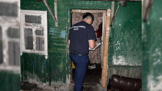 В Воронеже мужчина зарезал знакомого и выкинул тело в кусты