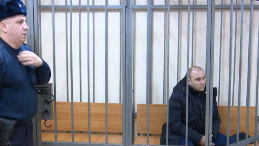 В Воронеже замглавы следствия МВД оставили в СИЗО на два месяца за взятку в 3 млн рублей
