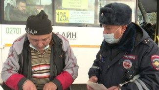 В Воронеже начали штрафовать водителей, не уступающих дорогу машинам МЧС 