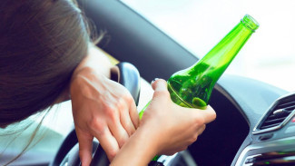 У автомобилистки из Лисок отобрали Mercedes за пьяную езду