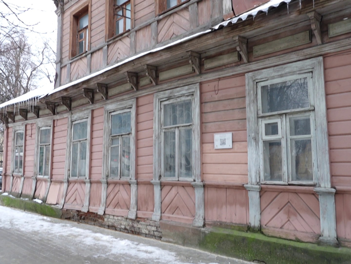 Жилой «Дом с мезонином» в центре Воронежа признали аварийным – Новости  Воронежа и Воронежской области – Вести Воронеж