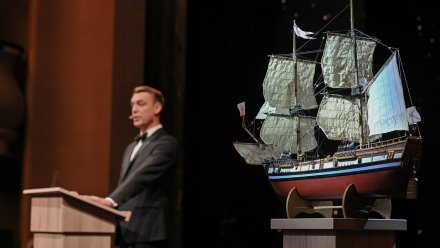 На губернаторском рождественском балу собрали 45 млн рублей