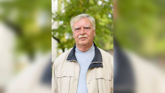 Мэр Воронежа поздравил с Днём рождения Почётного гражданина Ивана Чухнова