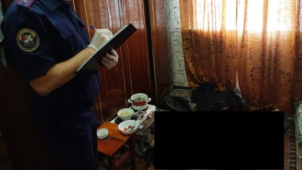 В Воронежской области хозяин зарезал гостя и двое суток держал труп дома