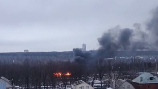 Рабочий вагончик вспыхнул в Советском районе Воронежа  