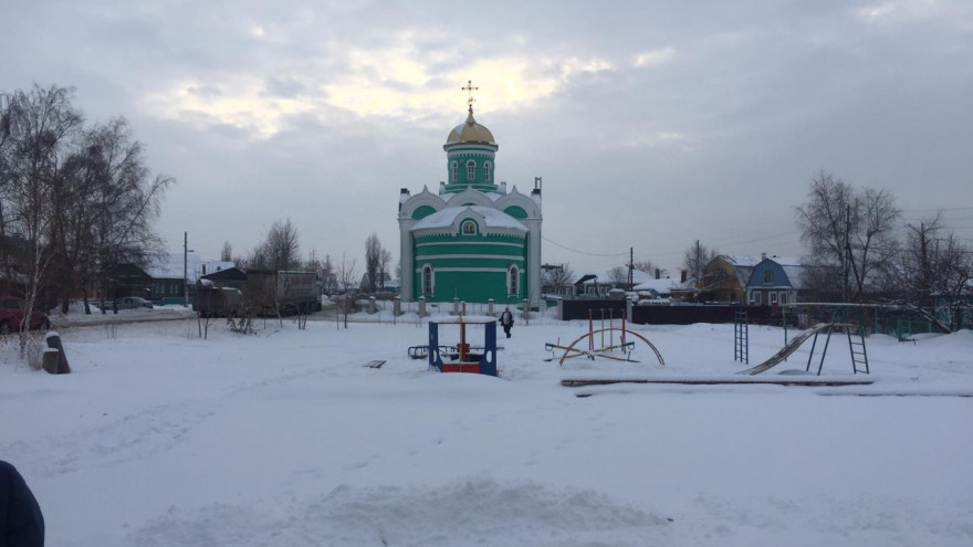 В воронежском микрорайоне к октябрю благоустроят заброшенный сквер
