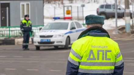 В Воронежской области молодой водитель съехал в кювет и погиб