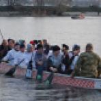 Воронежские бойцы СВО начали заниматься греблей вместе с семьями