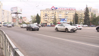 Суд отказал «Аксиоме» в праве оставить огромную вывеску в центре Воронежа