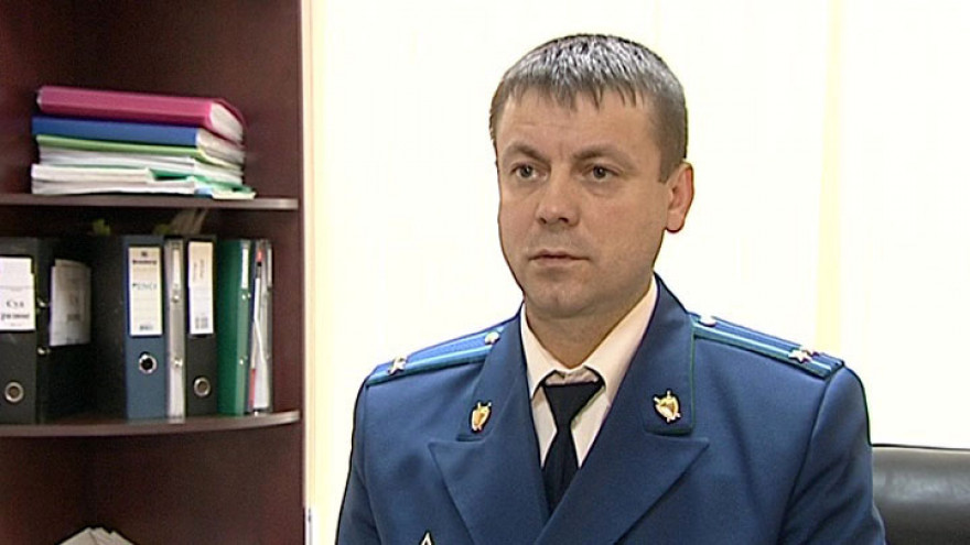В Воронеже адвоката с прокурорским прошлым поймали на получении полумиллиона от клиента