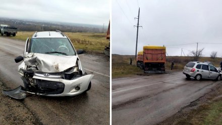 В Воронежской области легковушка влетела под КамАЗ: пострадал водитель