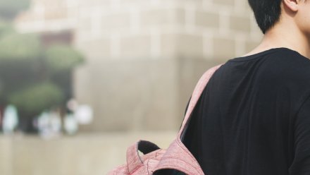 «Неделями жил в подъезде». Воронежцы рассказали о напавшем на обидчика 16-летнем парне