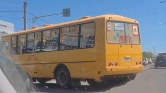В Воронеже за нарушение ПДД на тысячу рублей оштрафовали водителя школьного автобуса