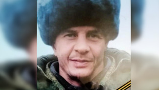 Погибшего в зоне СВО воронежца наградили орденом Мужества