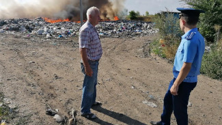 Горящий более 5 суток мусорный полигон отравил жизнь жителям Воронежской области
