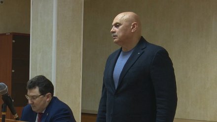 В Воронеже осуждённого за взятки на 9 лет врача освободили от необходимости выплатить 6 млн