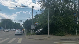 Трёхлетняя девочка пострадала в ДТП с двумя иномарками в Воронеже