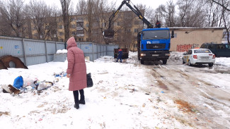Коммунальные службы Воронежа начали ликвидировать свалки во дворах