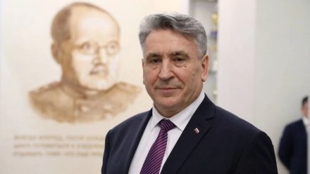 Мэр Воронежа Сергей Петрин поздравил с юбилеем ректора ВГМУ