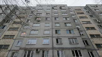 Жильцы воронежской многоэтажки пожаловались на затянувшийся холод в квартирах