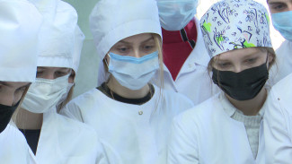 Около 30 студентов Воронежского медуниверситета получили ожоги глаз после занятий по ОБЖ