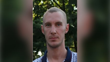 В Воронеже объявили поиски 34-летнего мужчины в коричневых шлёпках