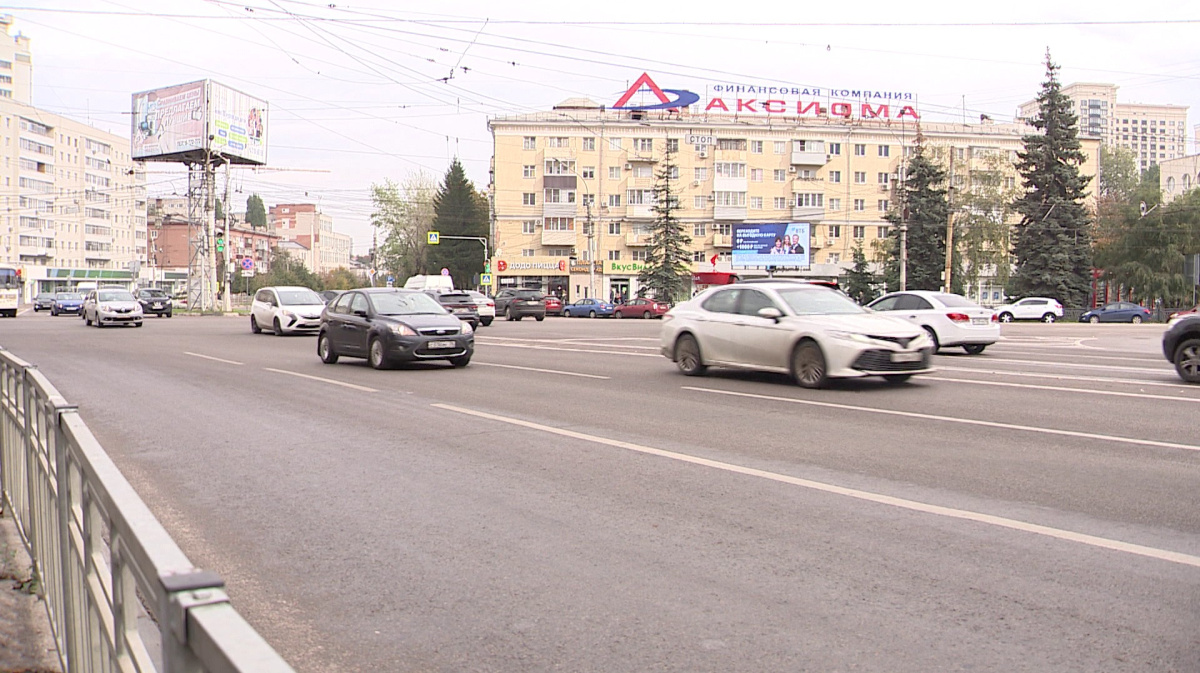 Суд отказал «Аксиоме» в праве оставить огромную вывеску в центре Воронежа |  09.02.2023 | Воронеж - БезФормата