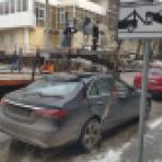 В Воронеже на третий день эвакуировали ещё 17 машин с закрытыми номерами