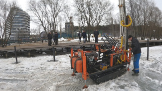 Воронежцам показали строительство уникального бассейна в водохранилище