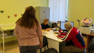 При содействии «Единой России» врачи «Паруса надежды» провели приём в Воробьёвском районе