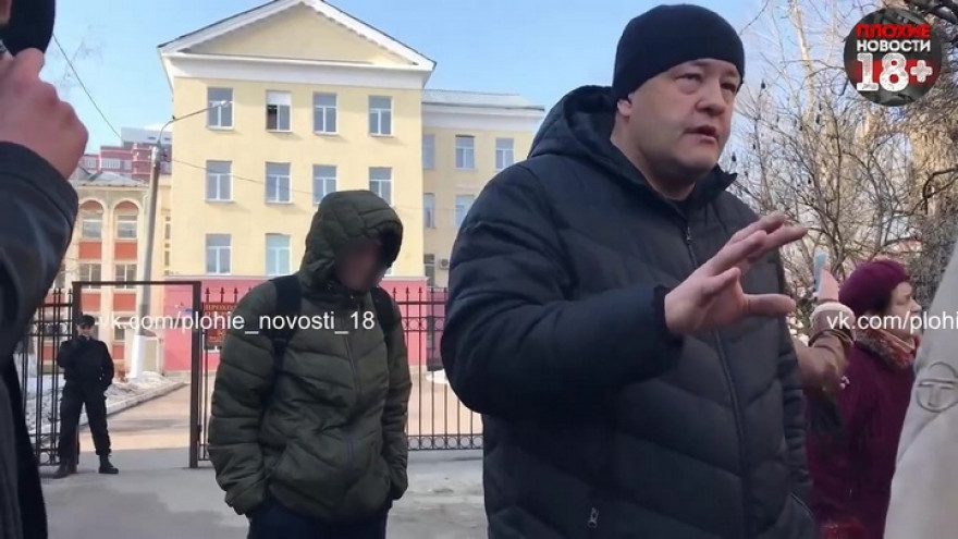 «Я сам с ним разберусь». Воронежец спас от самосуда подростка, избившего деда